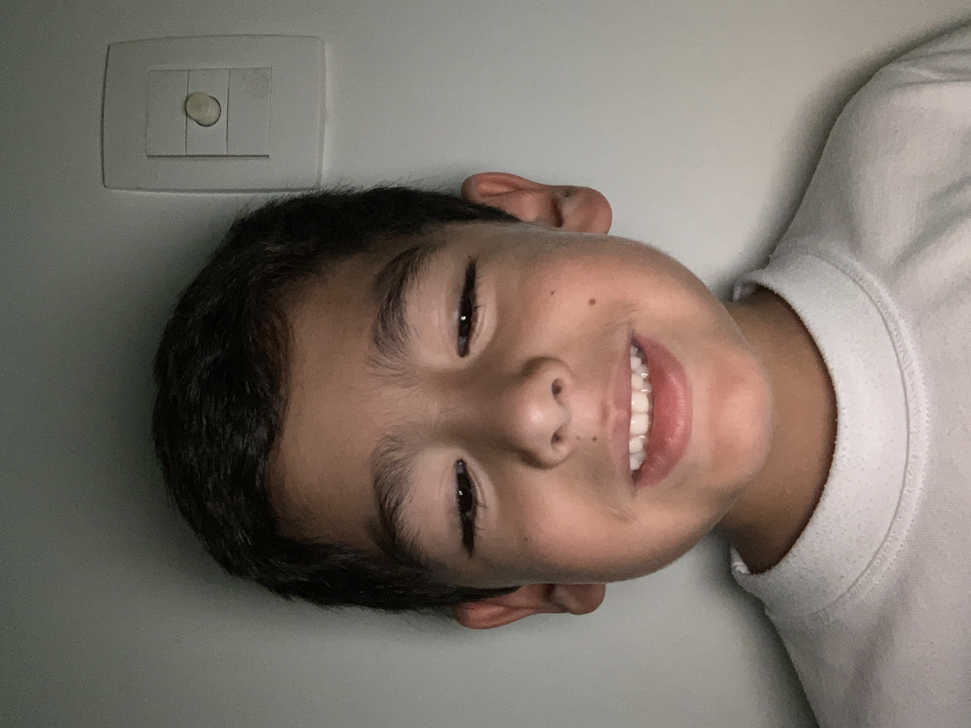 Sube una foto selfie reciente